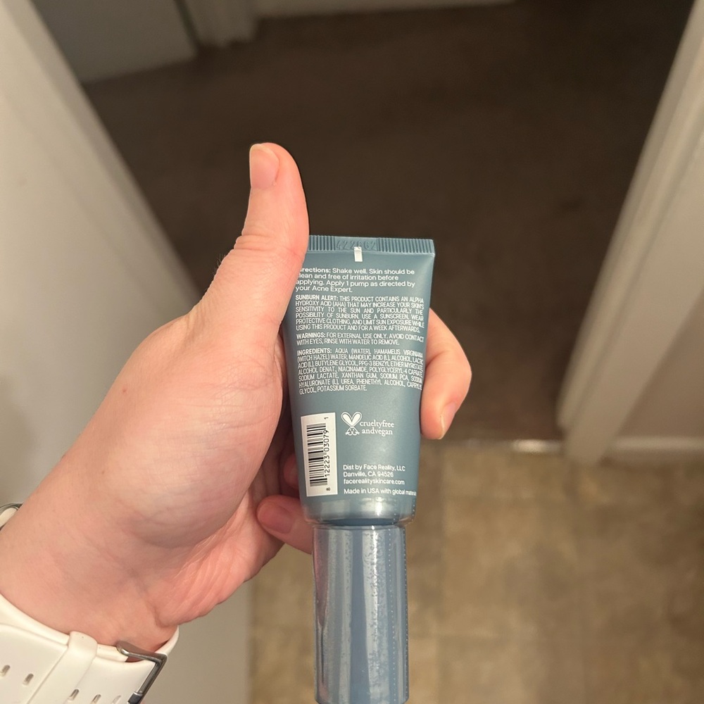Face Reality Mandelic Serum - Picture 3 of 3